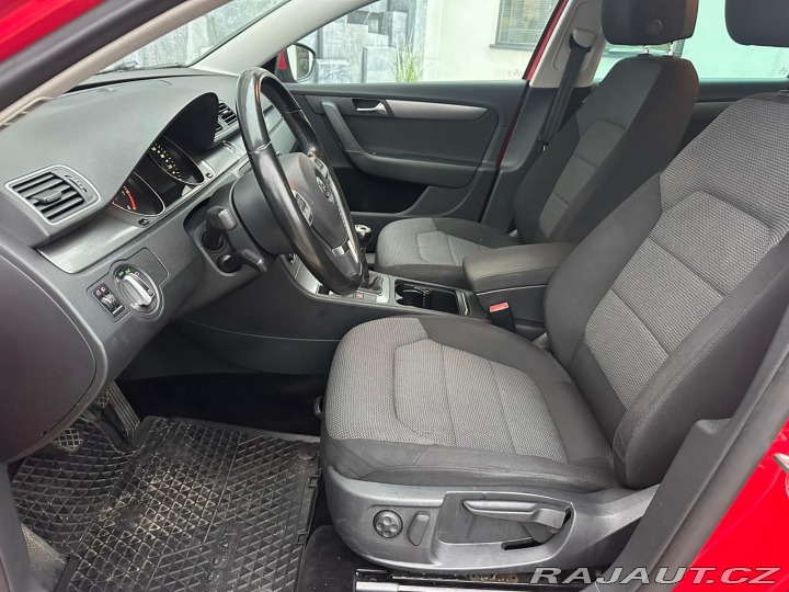 Volkswagen Passat 1.4TSi, 118KW, VYHŘ.SED., 2011