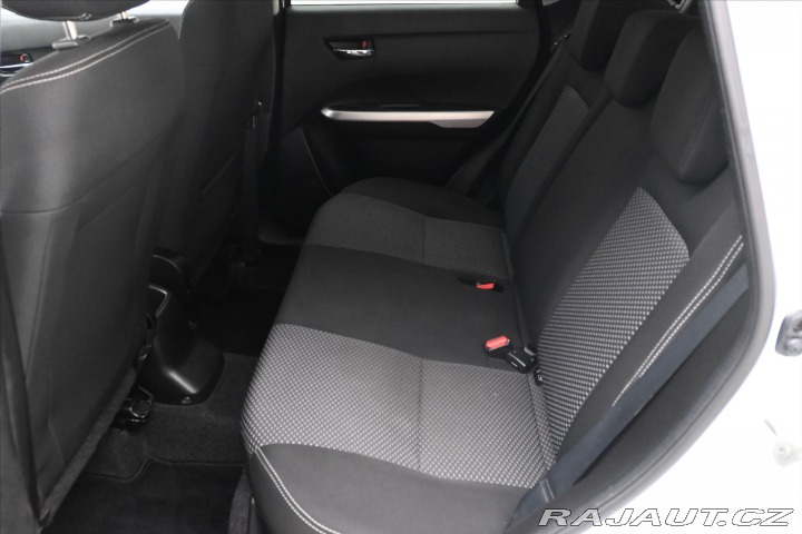 Suzuki Vitara 1,6 VVT 88 kW Tempomat Zá 2018