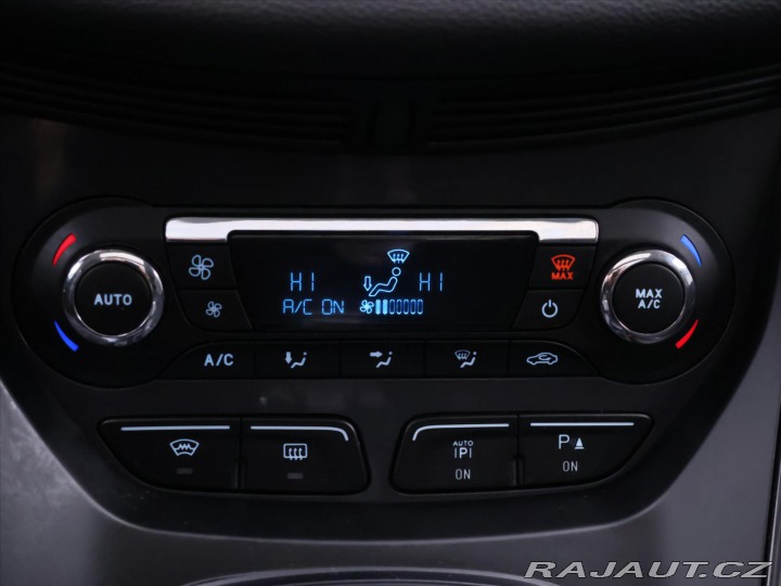 Ford Kuga 2,0 TDCi 103kW 4x4 Titani 2014