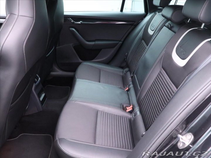 Škoda Octavia 2,0 TDI DSG RS Xenon Pano 2014