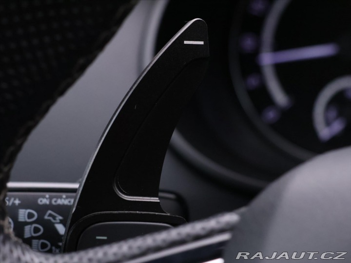 Škoda Octavia 2,0 TDI DSG RS Xenon Pano 2014