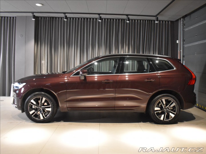 Volvo XC60 2,0 B5 AWD Plus bezklíč,B 2025