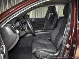 Volvo XC60 2,0 B5 AWD Plus 2025