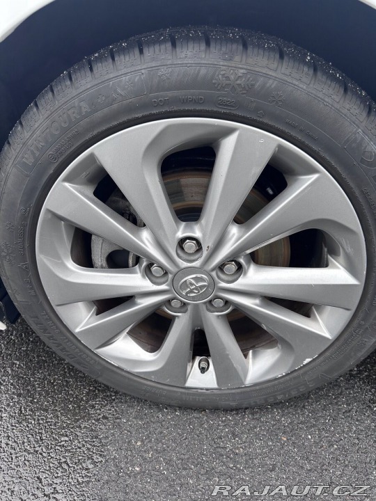 Toyota Auris 1,8   Hybrid Executive 2014