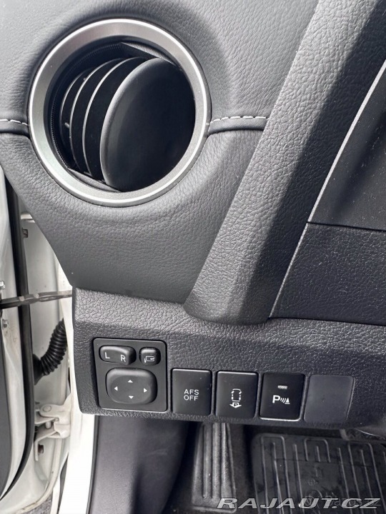 Toyota Auris 1,8   Hybrid Executive 2014