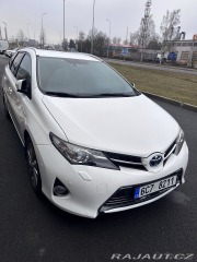 Toyota Auris 1,8   Hybrid Executive 2014