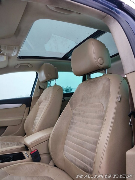 Volkswagen Passat 2,0   B7 DSG Tdi 2011