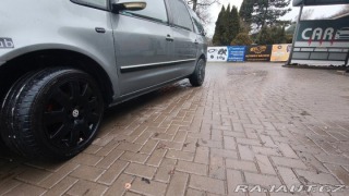 Volkswagen Sharan 1,9   tdi 96 kw rok 2004 2004