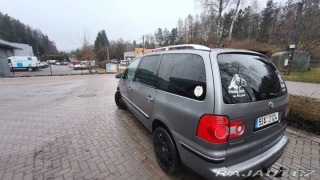 Volkswagen Sharan 1,9   tdi 96 kw rok 2004 2004