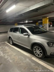 Volkswagen Passat 2,0   Alltrack 2013