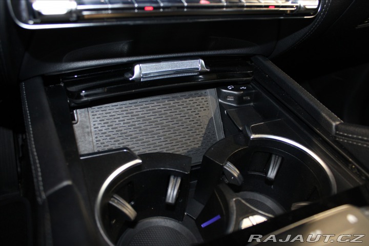 Mercedes-Benz GLE 300d 4MATIC AMG Line 7Mís 2020