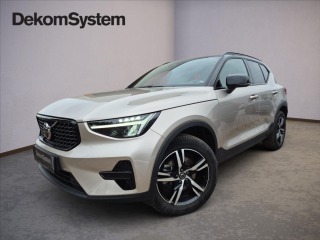 Volvo XC40 2,0 B3 Plus Dark