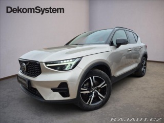 Volvo XC40 2,0 B3 Plus Dark 2023