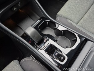 Volvo XC40 2,0 B3 Plus Dark 2023