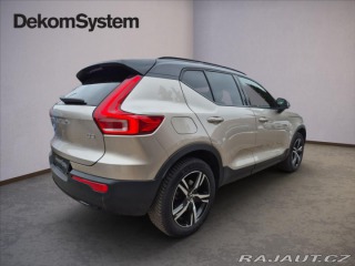 Volvo XC40 2,0 B3 Plus Dark 2023