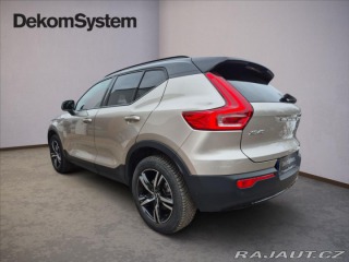 Volvo XC40 2,0 B3 Plus Dark 2023