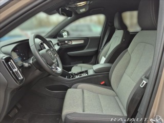 Volvo XC40 2,0 B3 Plus Dark 2023