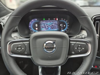 Volvo XC40 2,0 B3 Plus Dark 2023