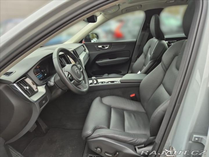 Volvo XC60 2,0 B4 AWD diesel Plus Da 2023