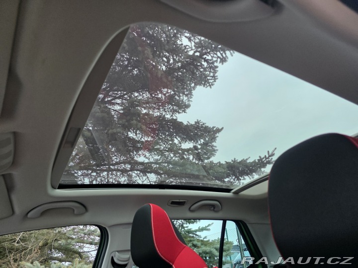 Škoda Fabia MONTE CARLO 1.2 TSi 81 KW 2015