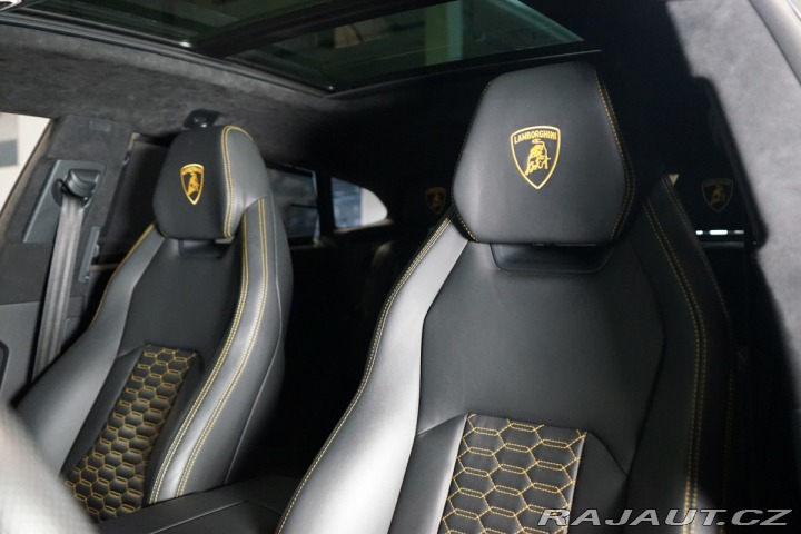 Lamborghini Urus B&O3D*HUD*VZDUCH*PANO 2021