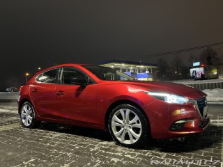 Mazda 3  2018