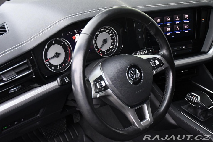 Volkswagen Touareg 3.0TDi 4MOTION ČR TAŽNÉ 2020
