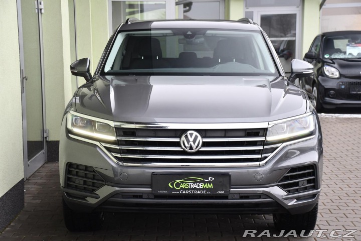 Volkswagen Touareg 3.0TDi 4MOTION ČR TAŽNÉ 2020