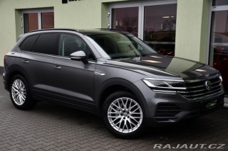 Volkswagen Touareg 3.0TDi 4MOTION ČR TAŽNÉ 2020