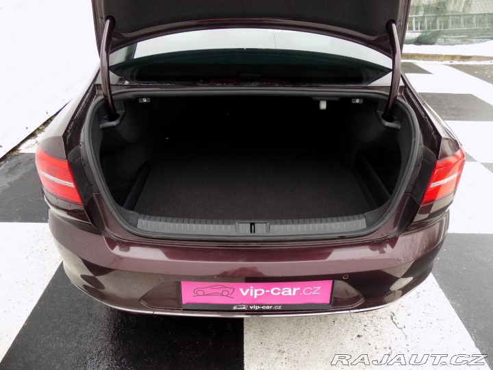 Volkswagen Passat 2.0TDI/DSG/4x4/NAVI/LED/Č 2017