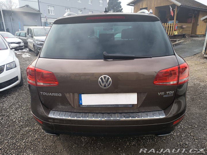 Volkswagen Touareg 3,0TDI 4Motion V6 1 maj 2011