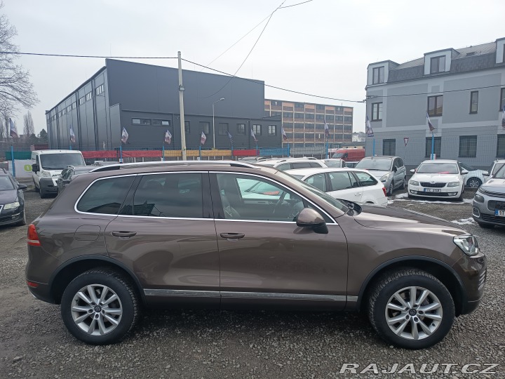 Volkswagen Touareg 3,0TDI 4Motion V6 1 maj 2011