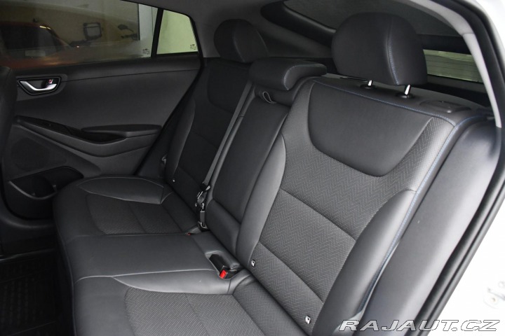 Hyundai Ioniq 1.6i PREMIUM+ INFINITY 2018