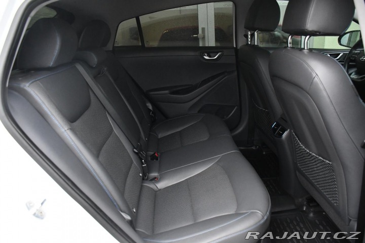 Hyundai Ioniq 1.6i PREMIUM+ INFINITY 2018