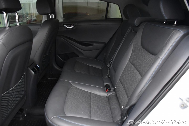 Hyundai Ioniq 1.6i PREMIUM+ INFINITY 2018