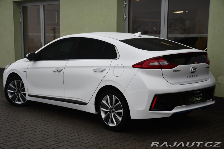 Hyundai Ioniq 1.6i PREMIUM+ INFINITY 2018