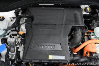 Hyundai Ioniq 1.6i PREMIUM+ INFINITY 2018