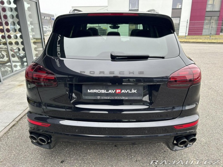 Porsche Cayenne S 4.2 V8 diesel 2015