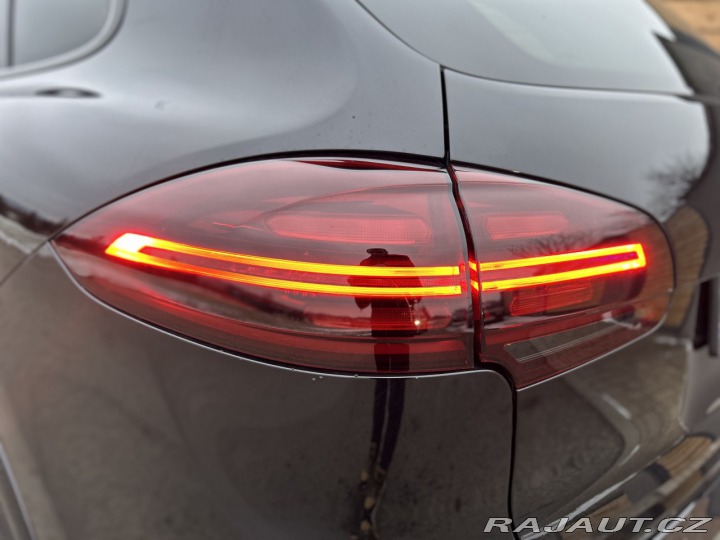 Porsche Cayenne S 4.2 V8 diesel 2015