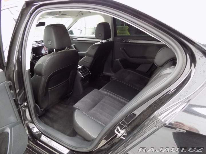 Škoda Superb 2.0TSi/4x4/DSG/Crystal-LE 2022