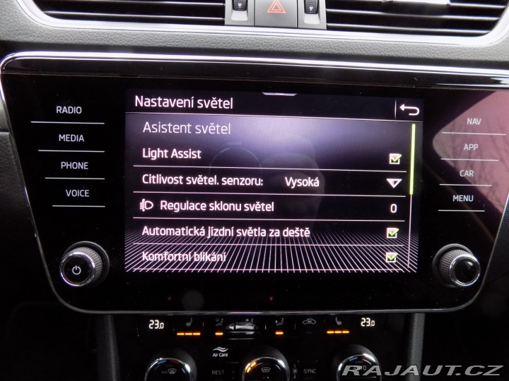 Škoda Superb 2.0TSi/4x4/DSG/Crystal-LE 2022