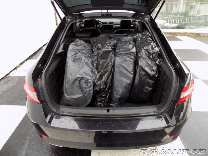 Škoda Superb 2.0TSi/4x4/DSG/Crystal-LE 2022