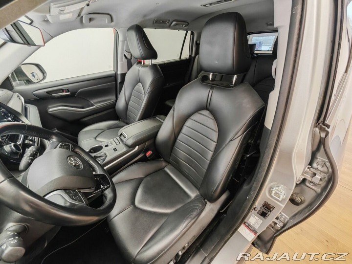 Toyota Highlander 2.5 Hybrid Dynamic Force 2021