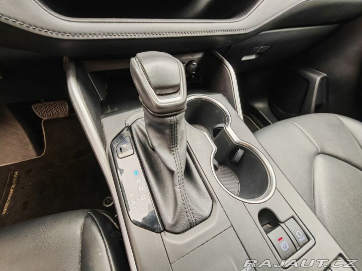 Toyota Highlander 2.5 Hybrid Dynamic Force 2021