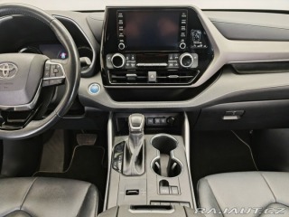 Toyota Highlander 2.5 Hybrid Dynamic Force 2021