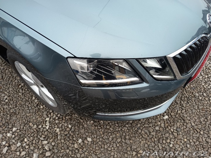 Škoda Octavia Combi 1,6TDI Style DSG 2020