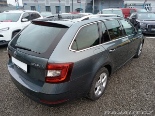 Škoda Octavia Combi 1,6TDI Style DSG 2020