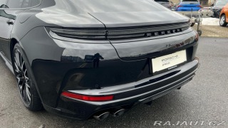 Porsche Panamera 4 E-Hybrid 2025