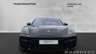 Porsche Panamera 4 E-Hybrid 2025