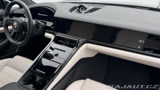 Porsche Panamera 4 E-Hybrid 2025